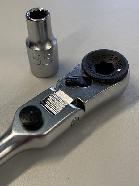 Трещотка мини 1/4" с шарниром TOPTUL 60 зубцов (исп. с FTDF0810) CHEV0811 CHEV0811 фото